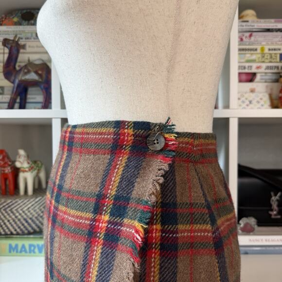 Vintage 90s GAP Wool Wrap Front Fringe Midi Plaid Blanket Skirt , Brown Wms 4 - Picture 5 of 12